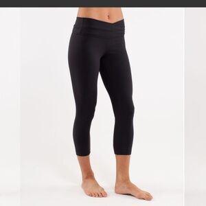 Lululemon Astro wunder under crop black